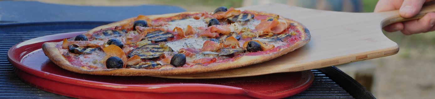Emile Henry Pizza - Simmer and Slice