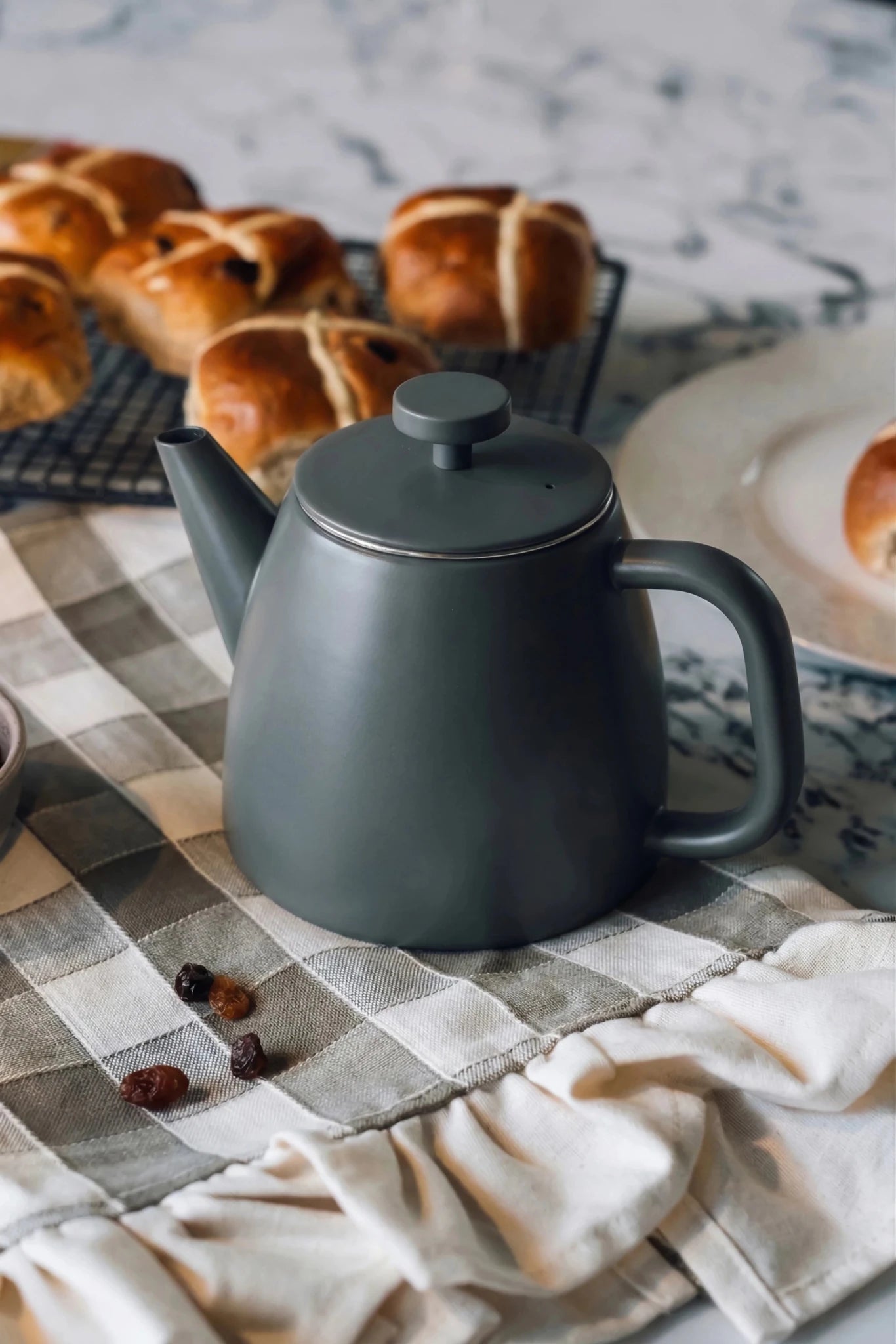 Cafe Ole Kelham Double Wall Teapot 600ml Grey - Simmer and Slice