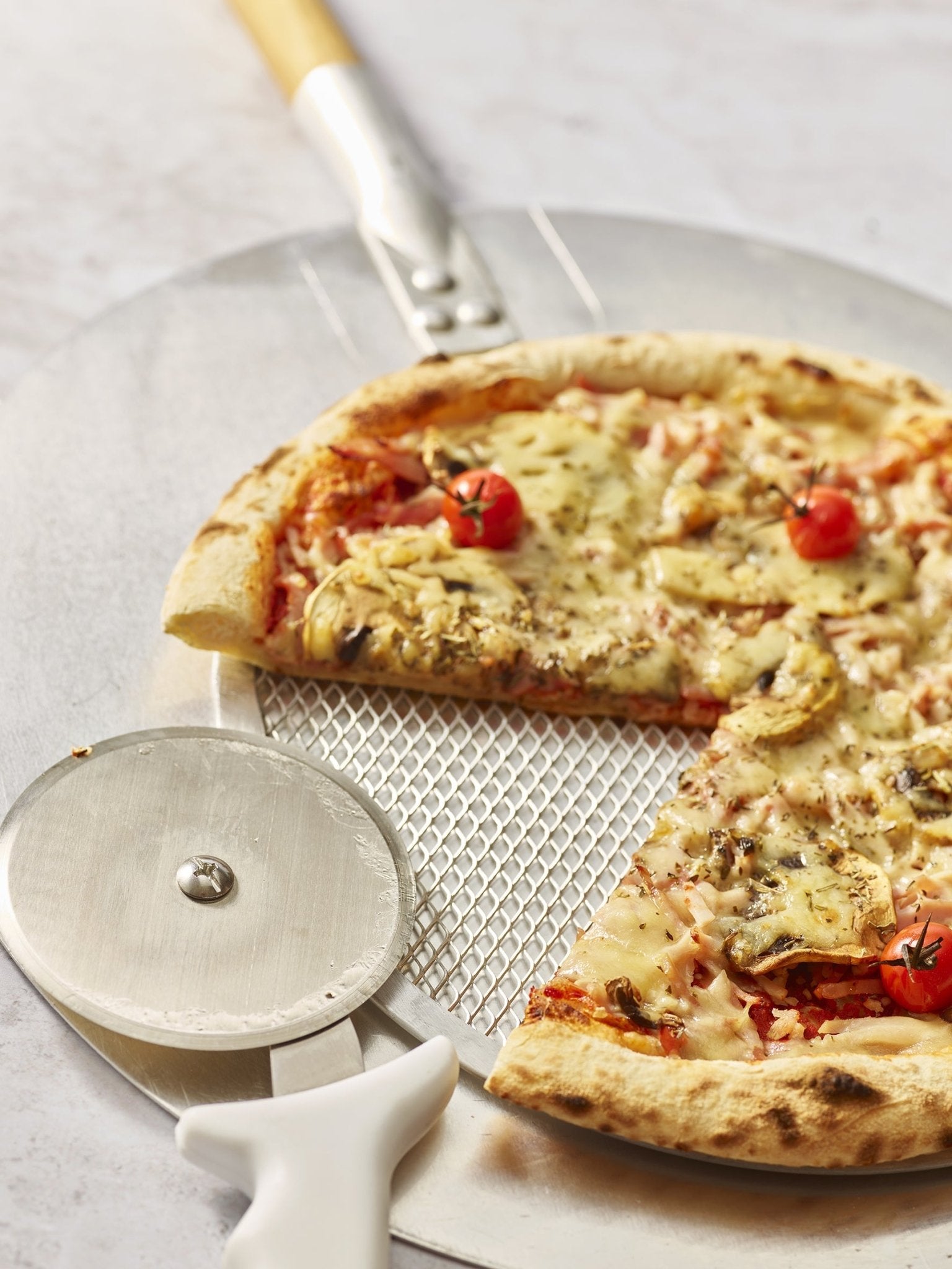 De Buyer Pizza Screen 31cm - Aluminium - Simmer and Slice