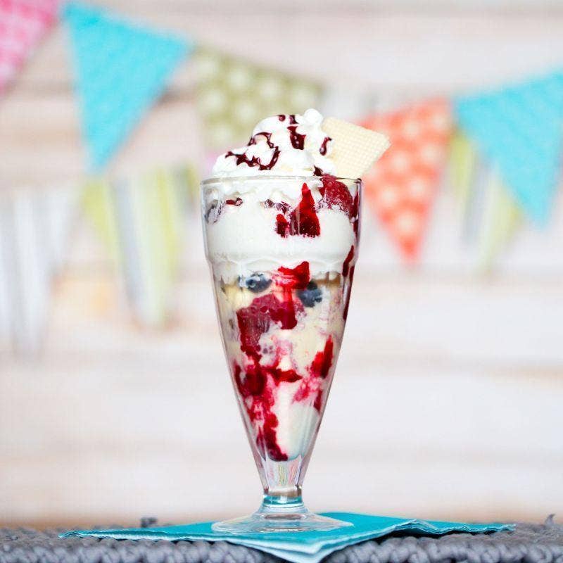 Knickerbocker Glory Dessert Sundae Glass - Simmer and Slice