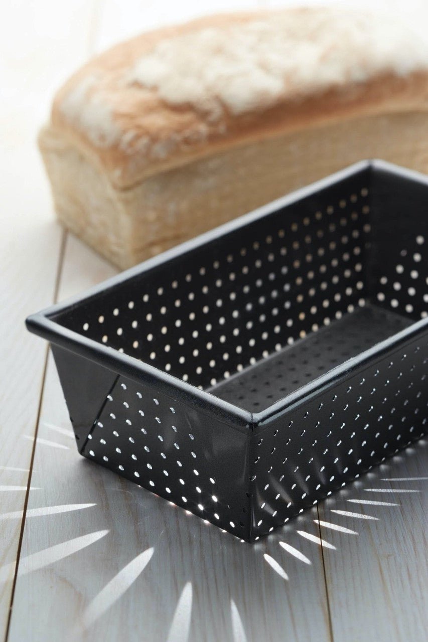 MasterClass Crusty Bake 2lb Non - Stick Loaf Pan - Simmer and Slice