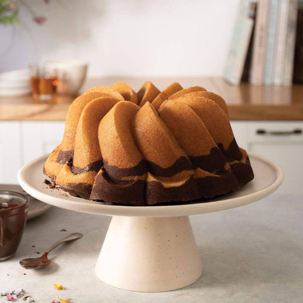 Nordic Ware GOLD Swirl Bundt® - Simmer and Slice