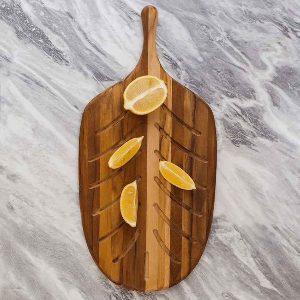 TeakHaus Canoe Paddle Bread Board - Simmer and Slice