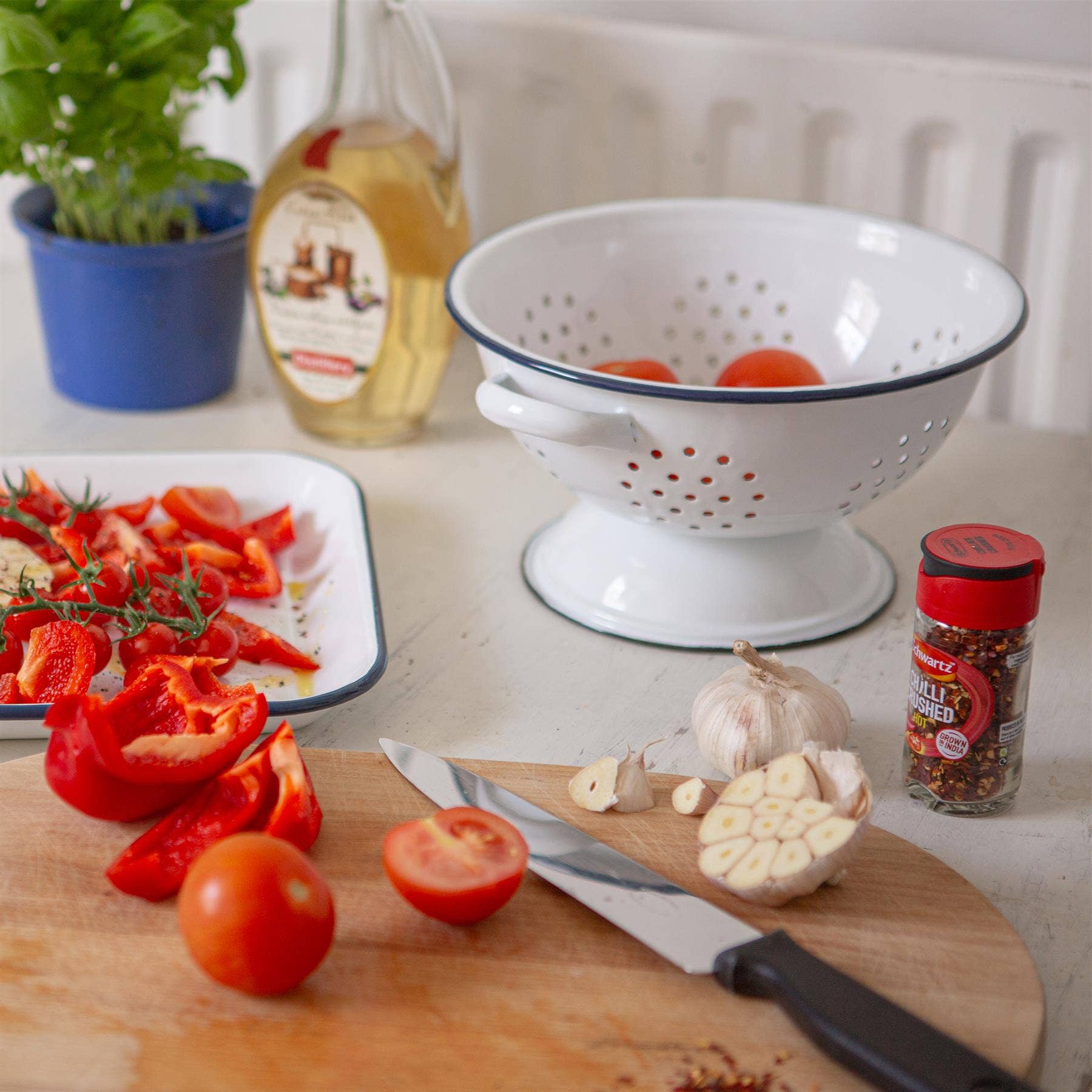White Enamel Colander - Blue Rim - 23.5cm - Simmer and Slice