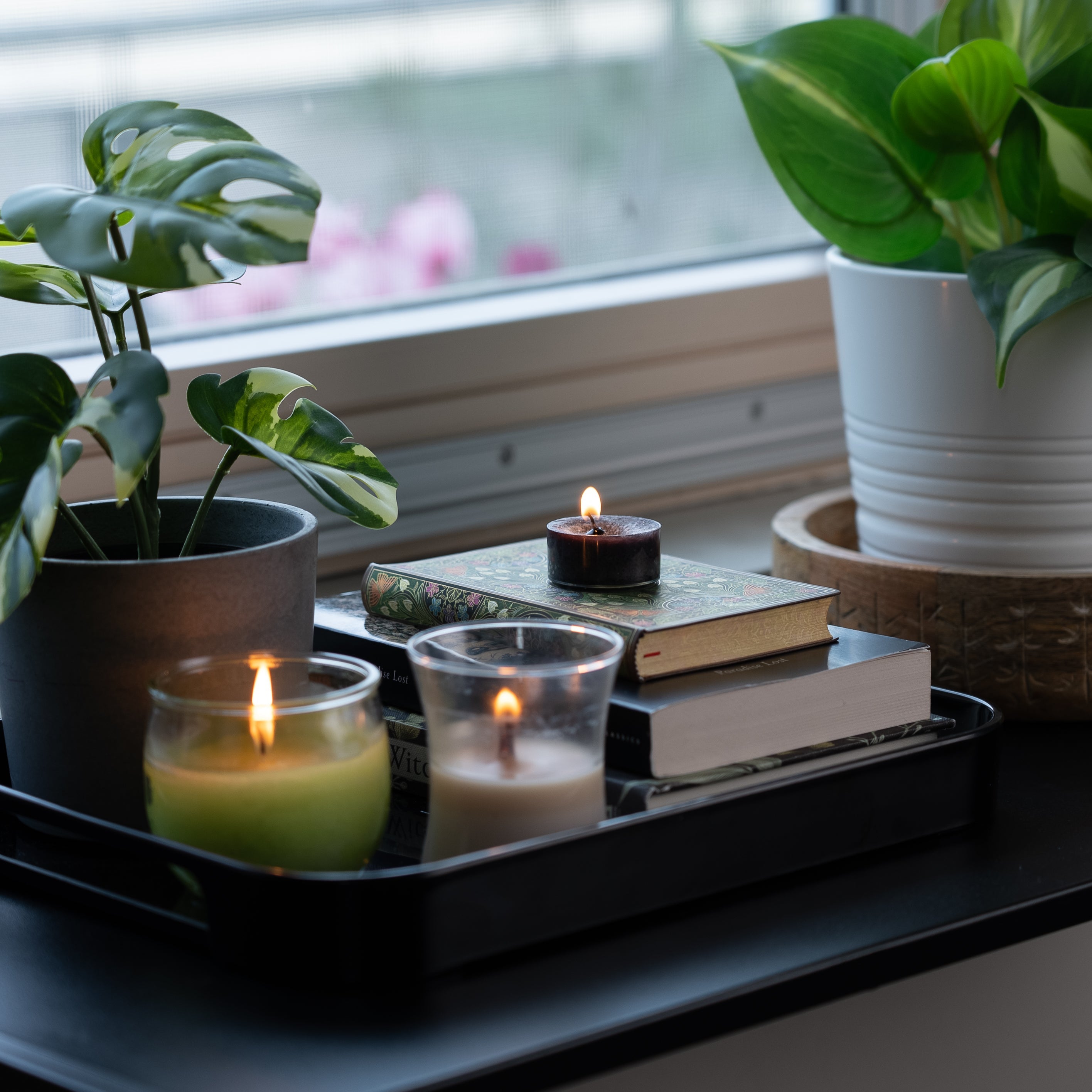 Trebonn PILE Serving Tray - Black