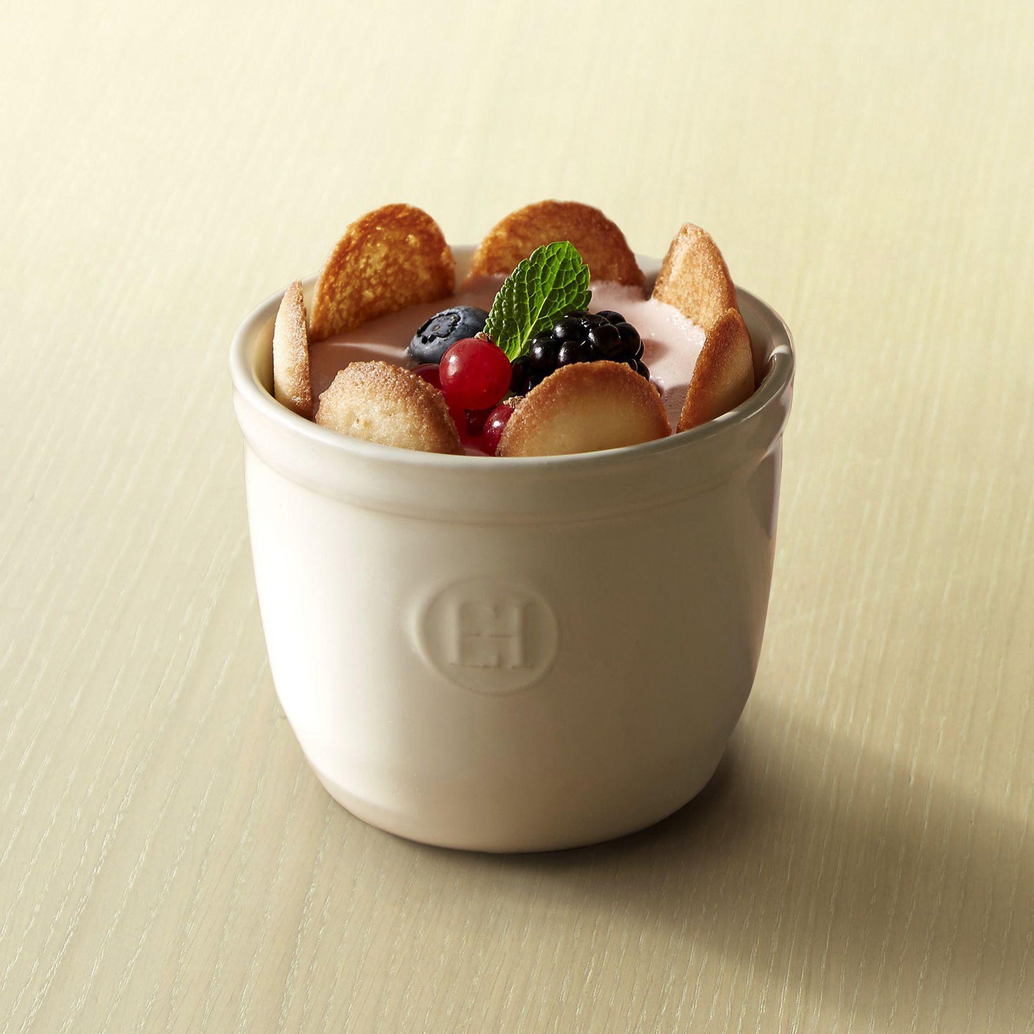 Emile Henry Ramekin No 9 Clay 9cm dia.