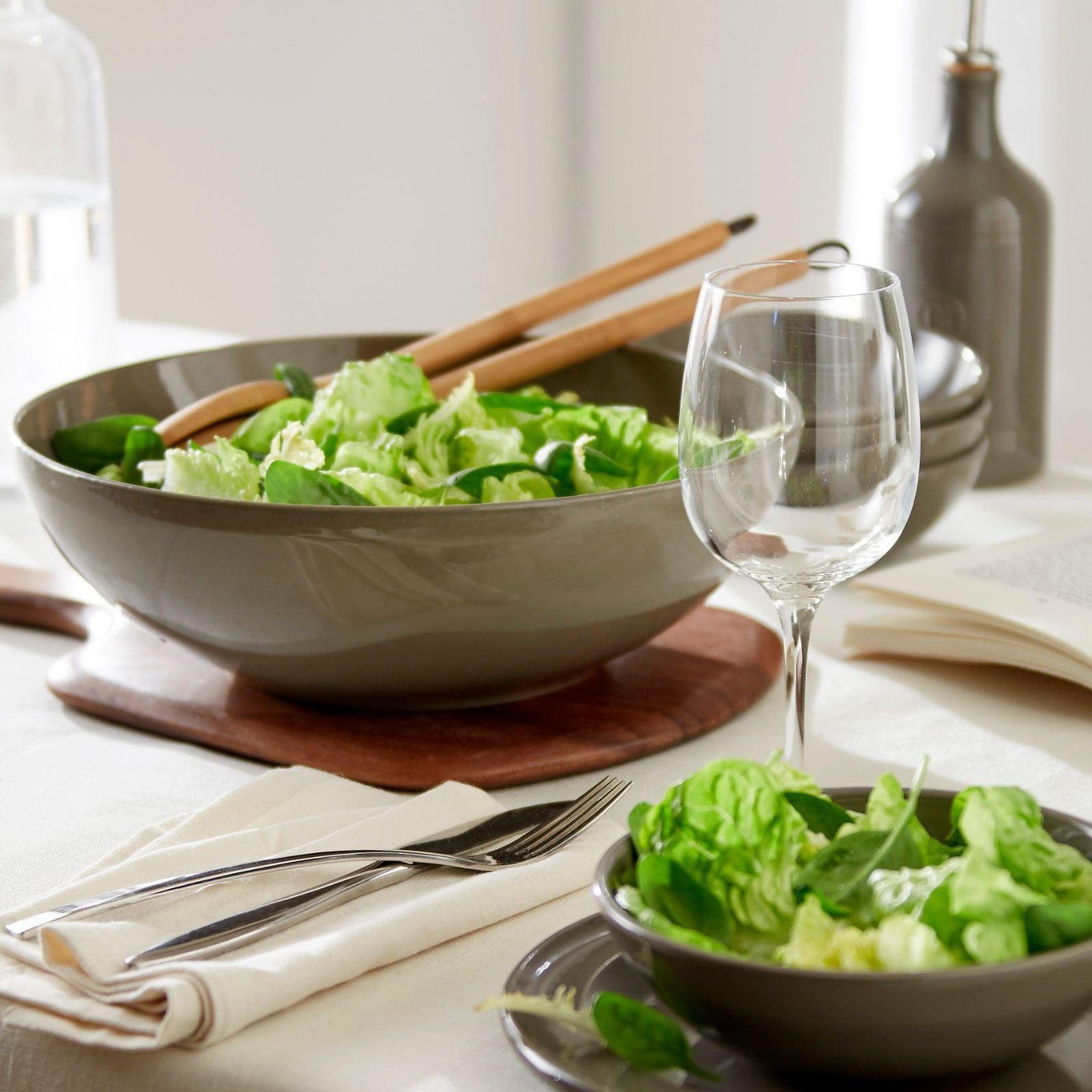 Emile Henry Small Salad Bowl Clay 22cm dia.