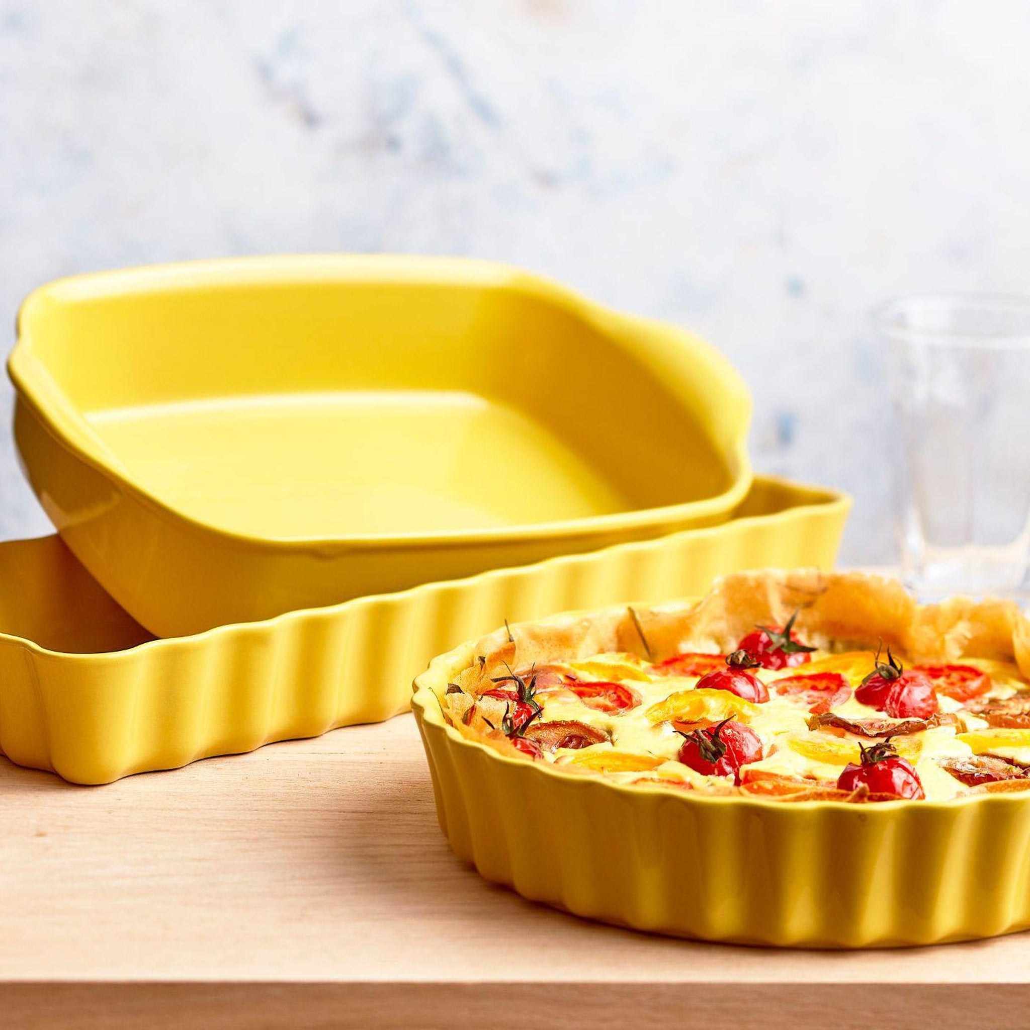 Emile Henry Square Oven Dish Provence Yellow 28cm x 24cm