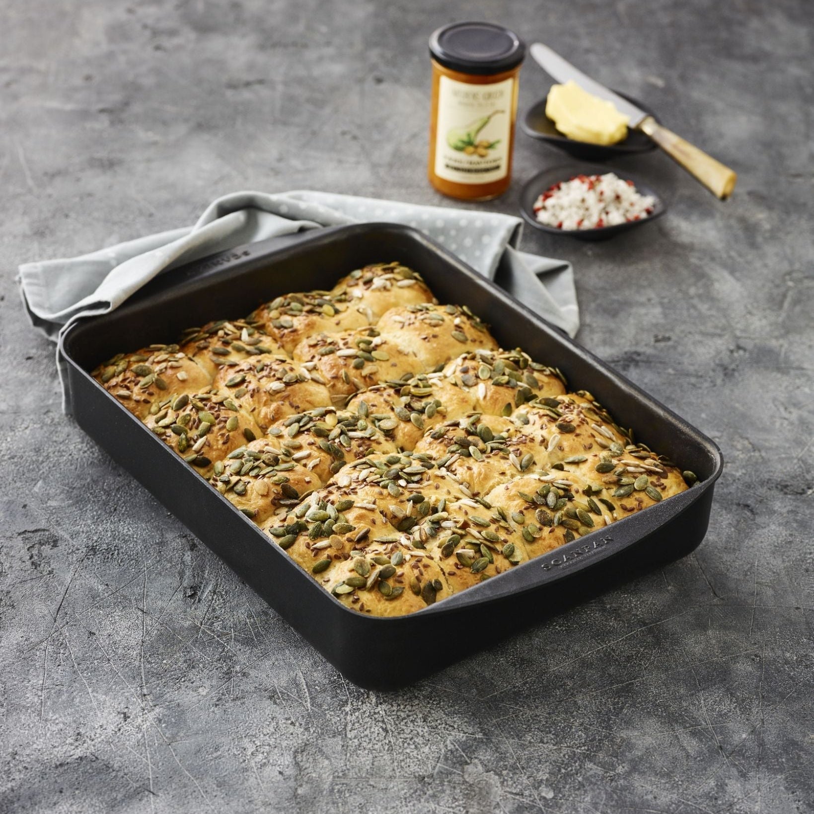 SCANPAN Classic Roasting Pan 39cm x 27cm 5.0l