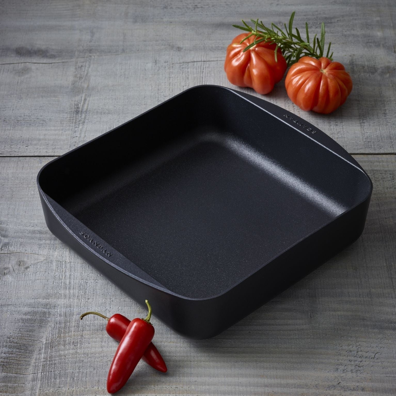 SCANPAN TechnIQ The Square Roasting Pan 33cm x 33cm 6.3l - Simmer and Slice