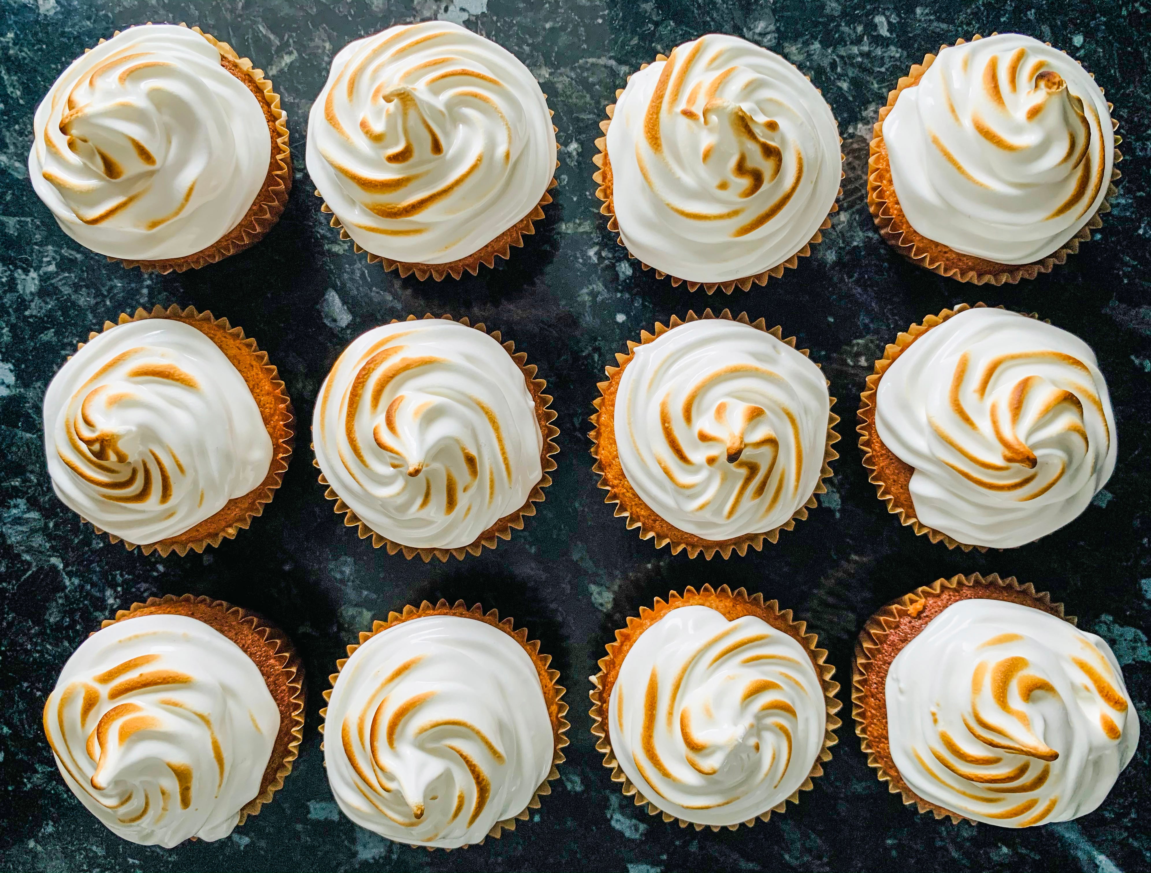 Lemon Meringue Cupcakes