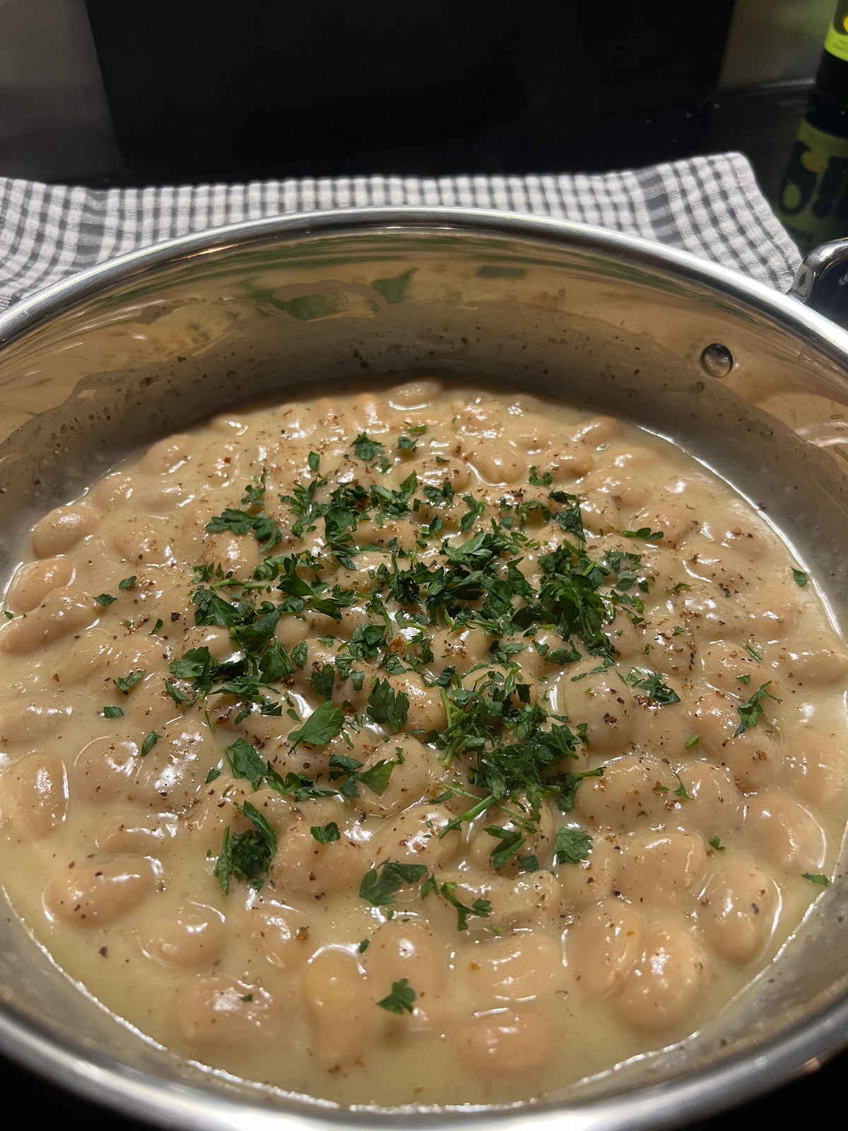 Easy Cacio e Pepe Butter Beans - Simmer and Slice