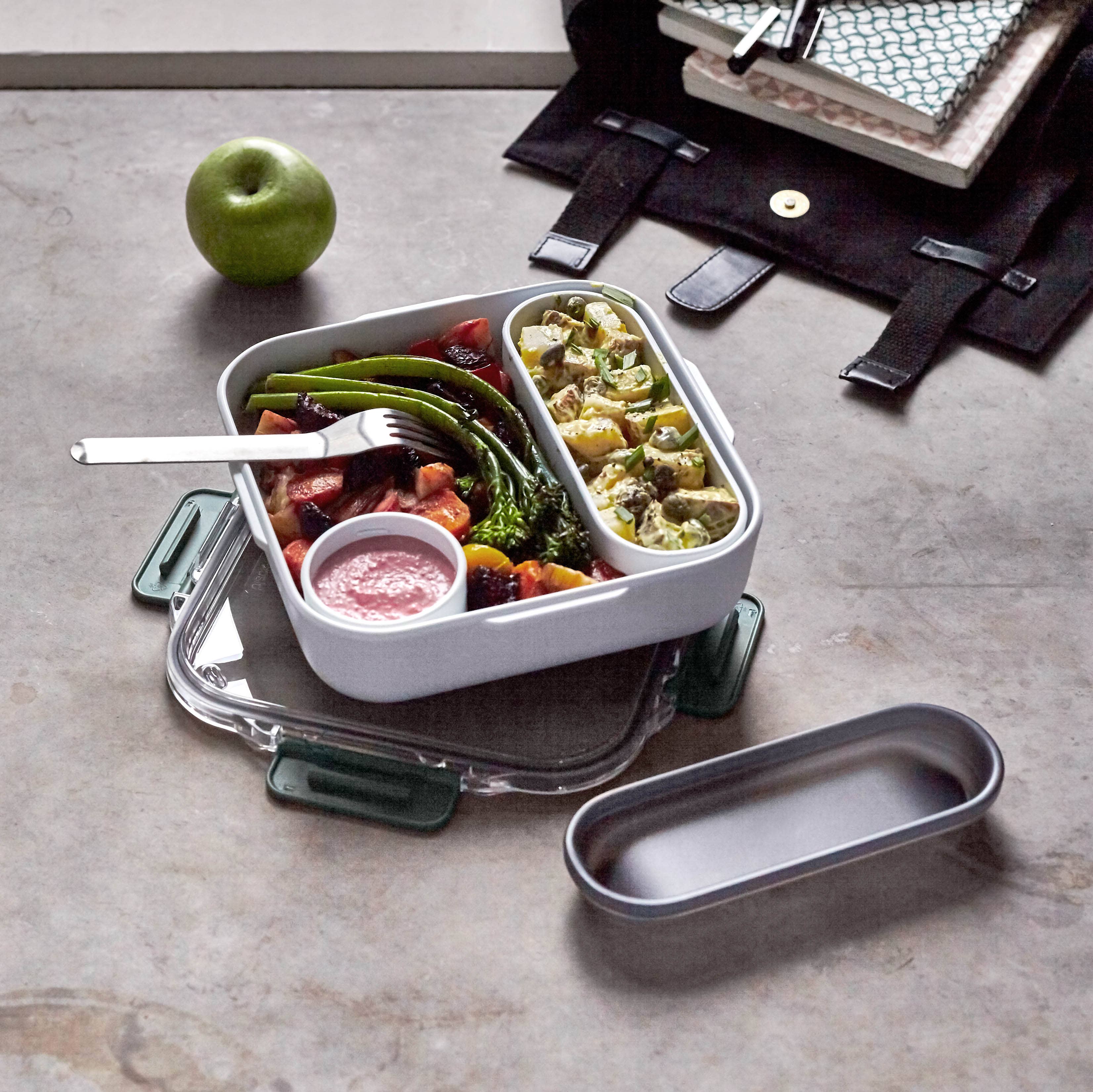 Black+Blum Lunch Box Original - Leak Proof Microwave-Safe Lunch Box: Ocean