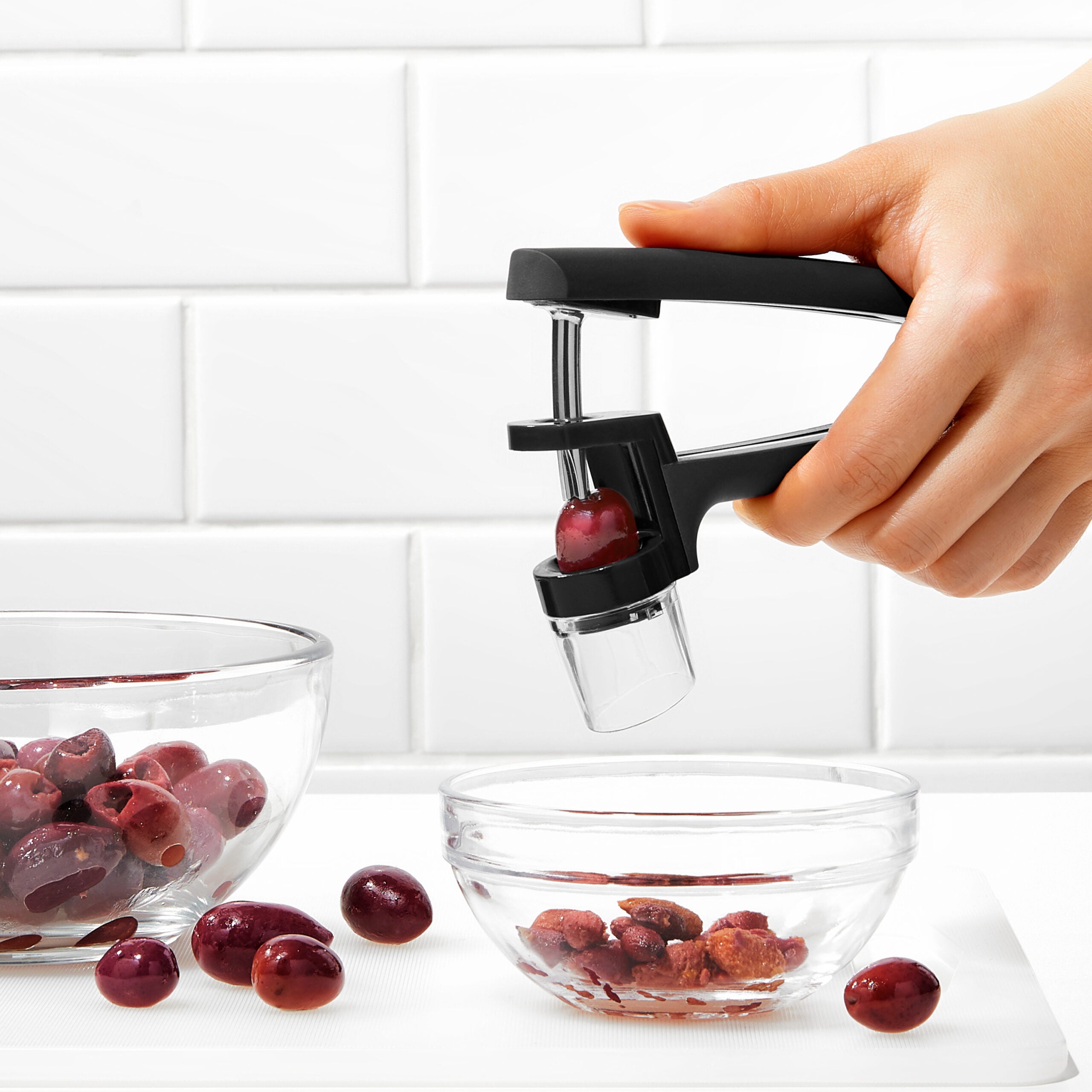 Oxo Good Grips Cherry And Olive Pitter Black