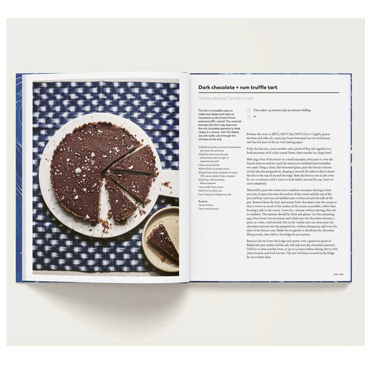 Halen Mon | Perfectly Seasoned Cookbook - Simmer and Slice