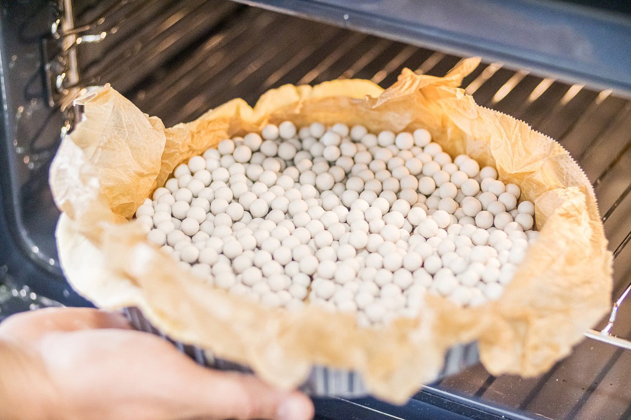 KitchenCraft Tub of Ceramic Baking Beans (500g) - Simmer and Slice