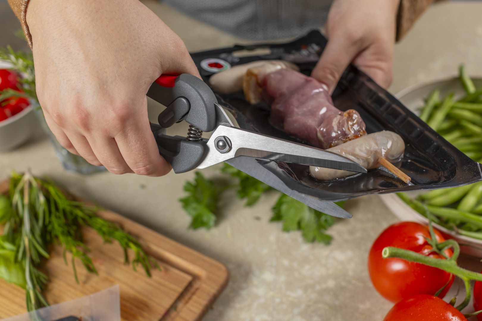 Kuhn Rikon Pro Kitchen Shears - Simmer and Slice