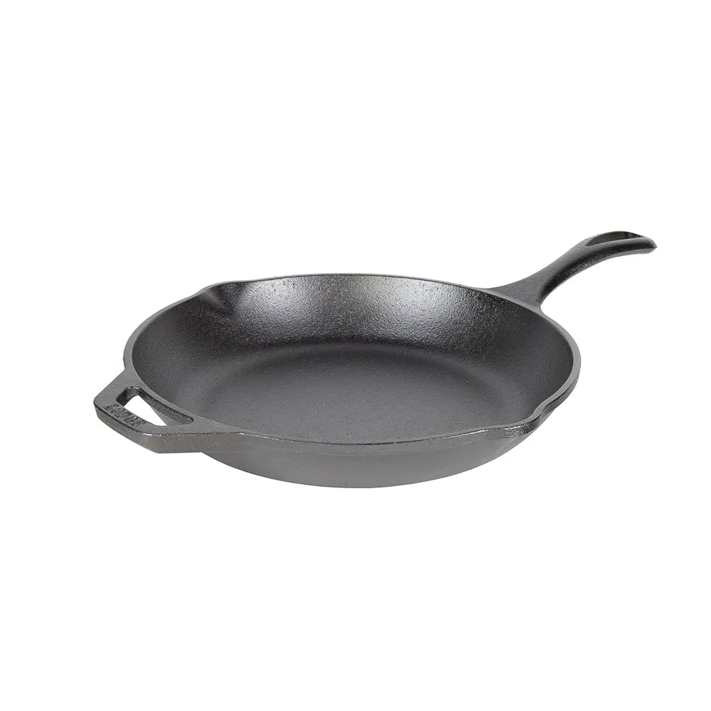 Lodge 10.5" Chef Skillet - Simmer and Slice