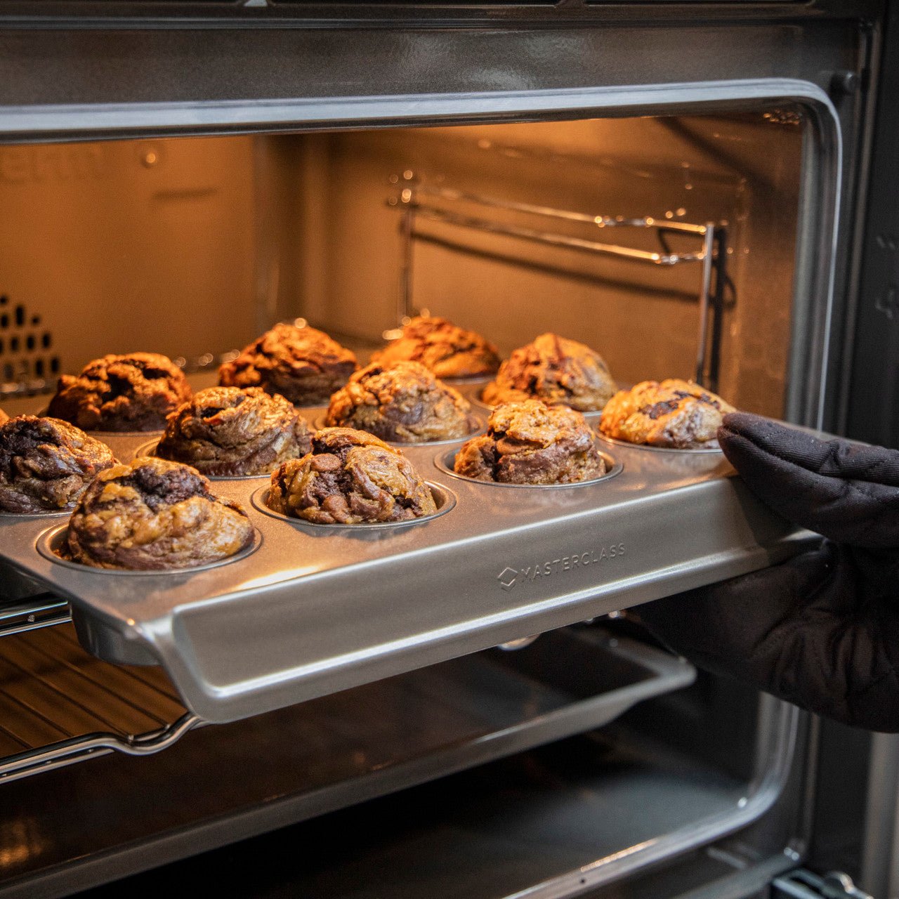 MasterClass Smart Stack Non - Stick Twelve Hole Muffin Tin - Simmer and Slice