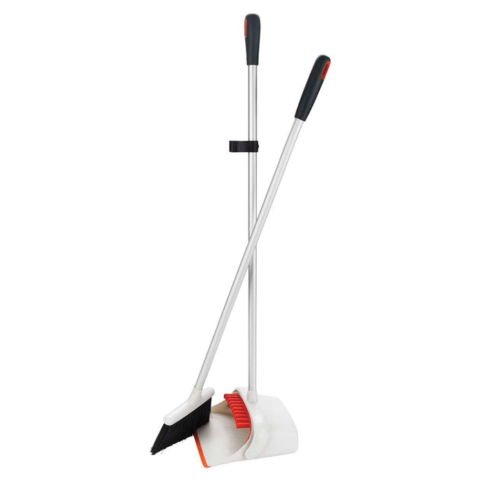 Oxo Upright Sweep Set - Simmer and Slice