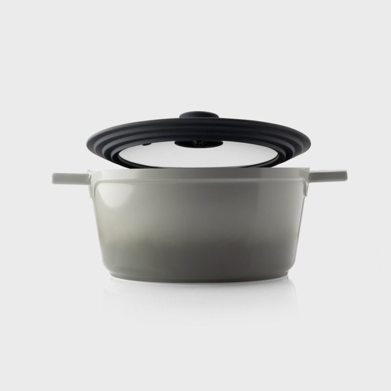 Universal Pan Lid Glass & Silicone Medium 20/22/24cm - Simmer and Slice
