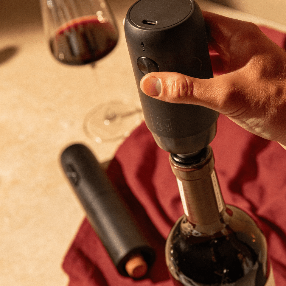 VacuVin Electric Wine 2pc Set - Simmer and Slice