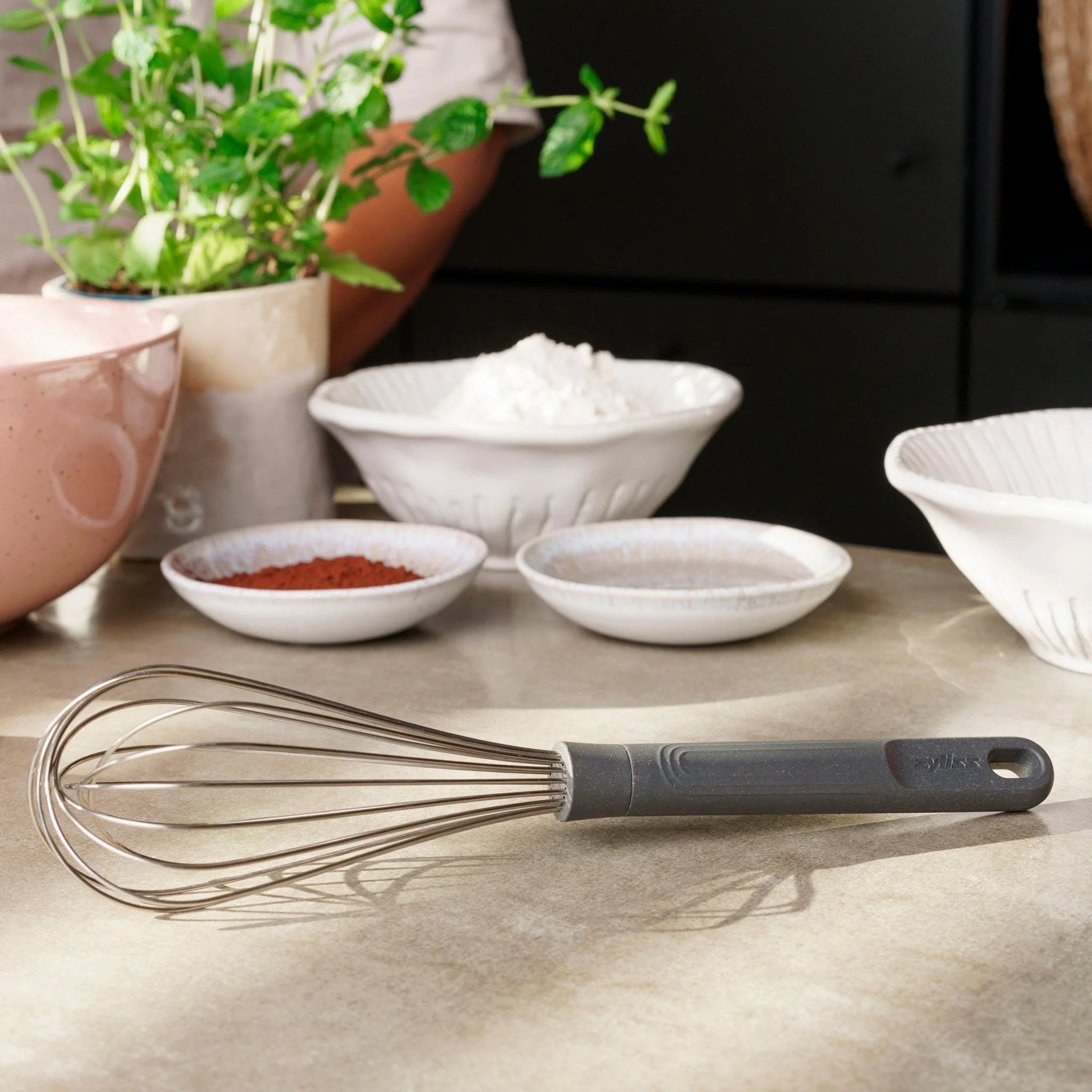 Zyliss Balloon Whisk M - Simmer and Slice