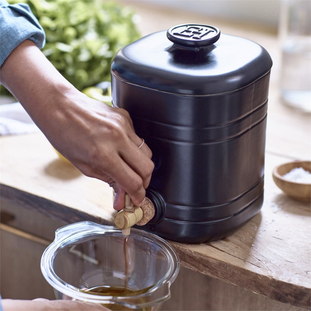Emile Henry Vinegar Pot - Black Truffle