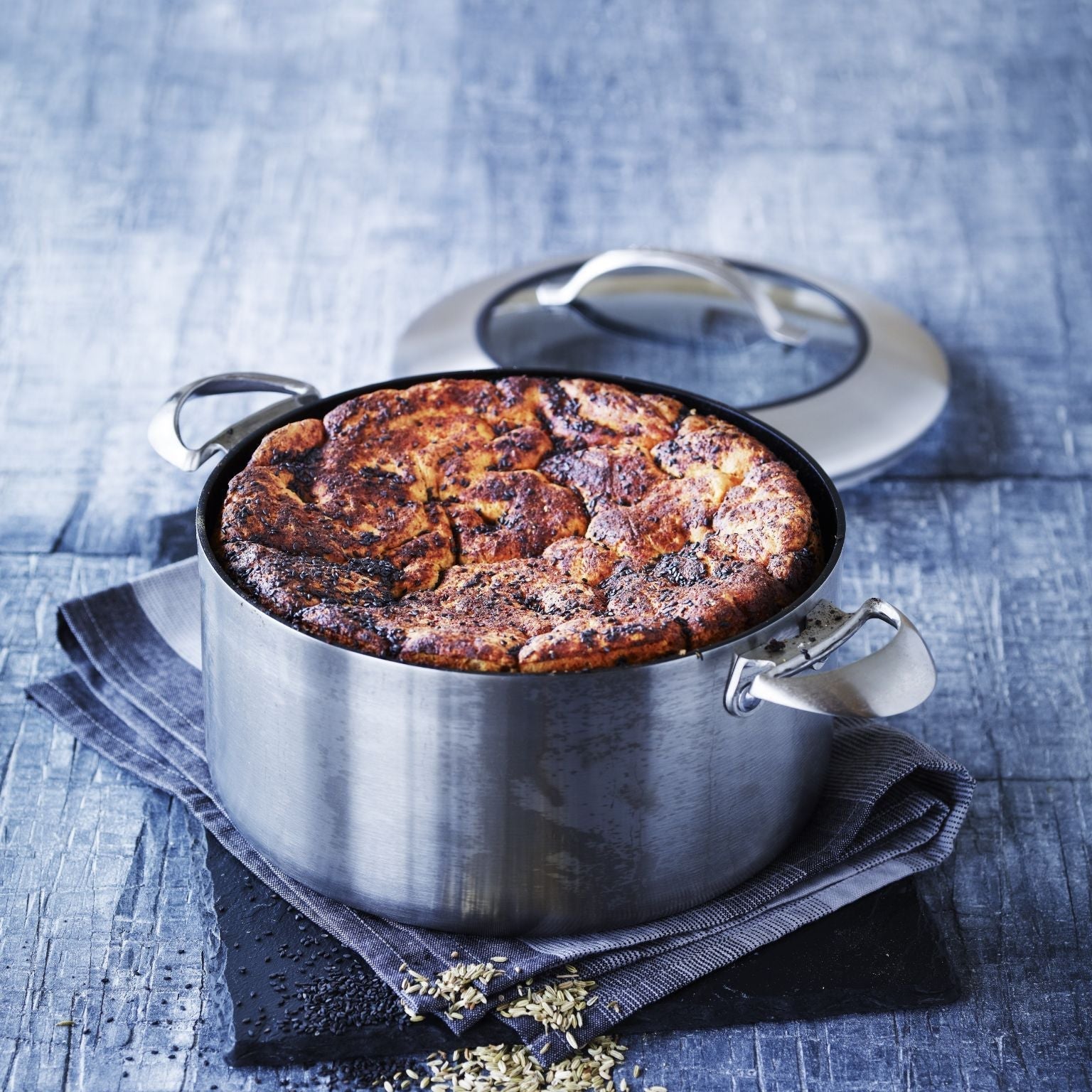 SCANPAN CTX Dutch Oven With Lid 24cm 4.8L - Simmer and Slice