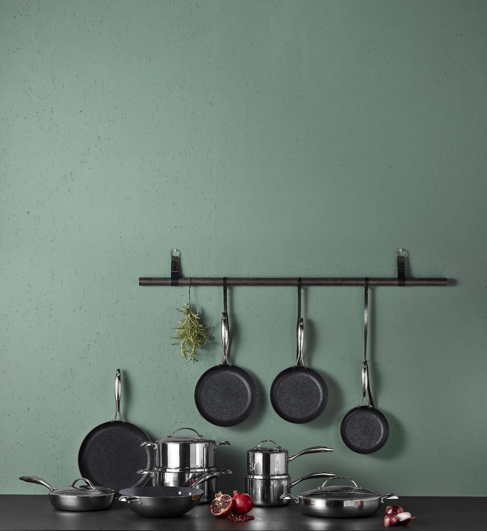 SCANPAN HaptIQ Dutch Oven With Lid 26cm - Simmer and Slice